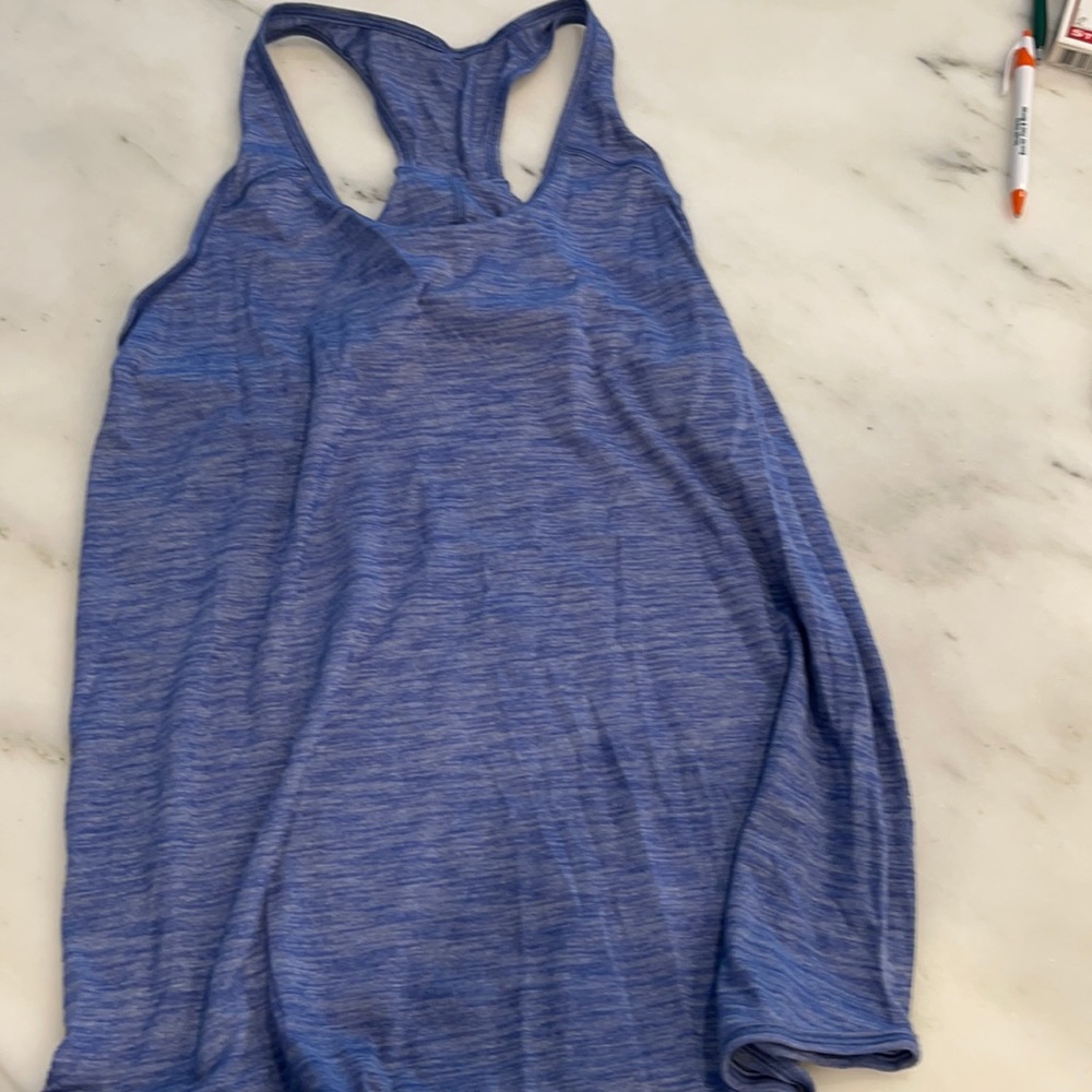 Lululemon shirt